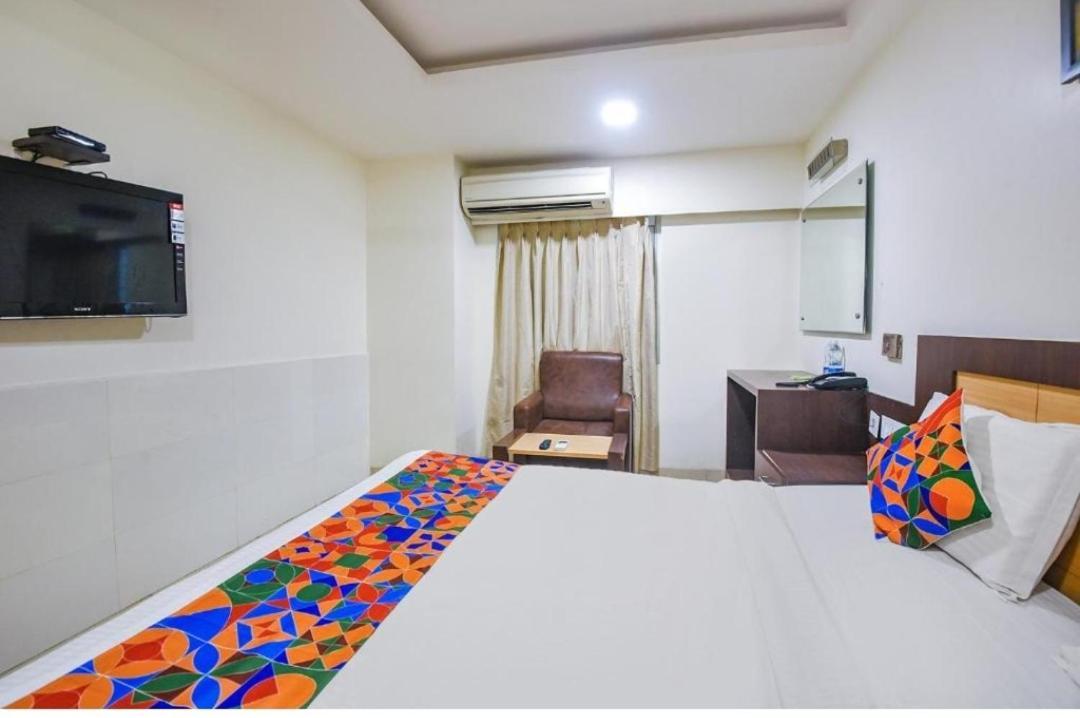 Hotel Leela Grand Inn Vijayawāda Exterior foto